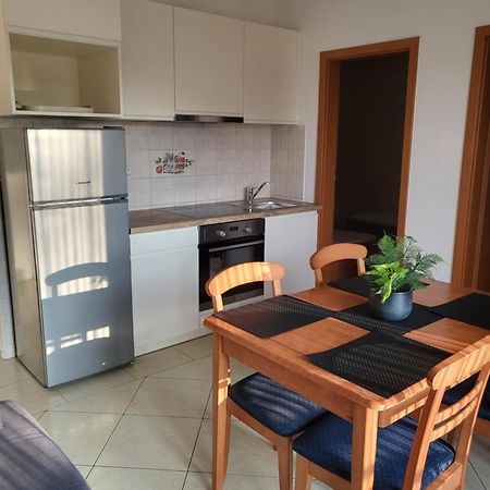 Dalmacia Apartments Срима Екстер'єр фото