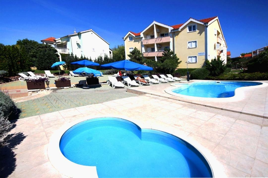 Dalmacia Apartments Срима Екстер'єр фото