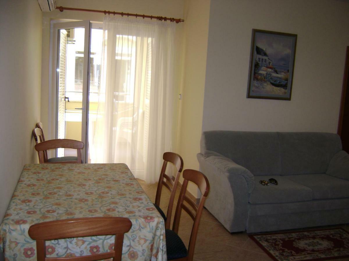 Dalmacia Apartments Срима Екстер'єр фото